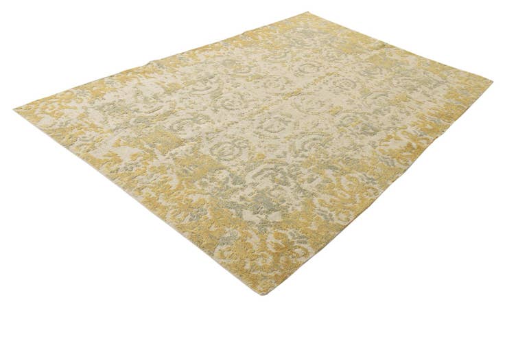 Detail image of 5' 10 x 9' 1 Hand Knotted Darya Wool Rug