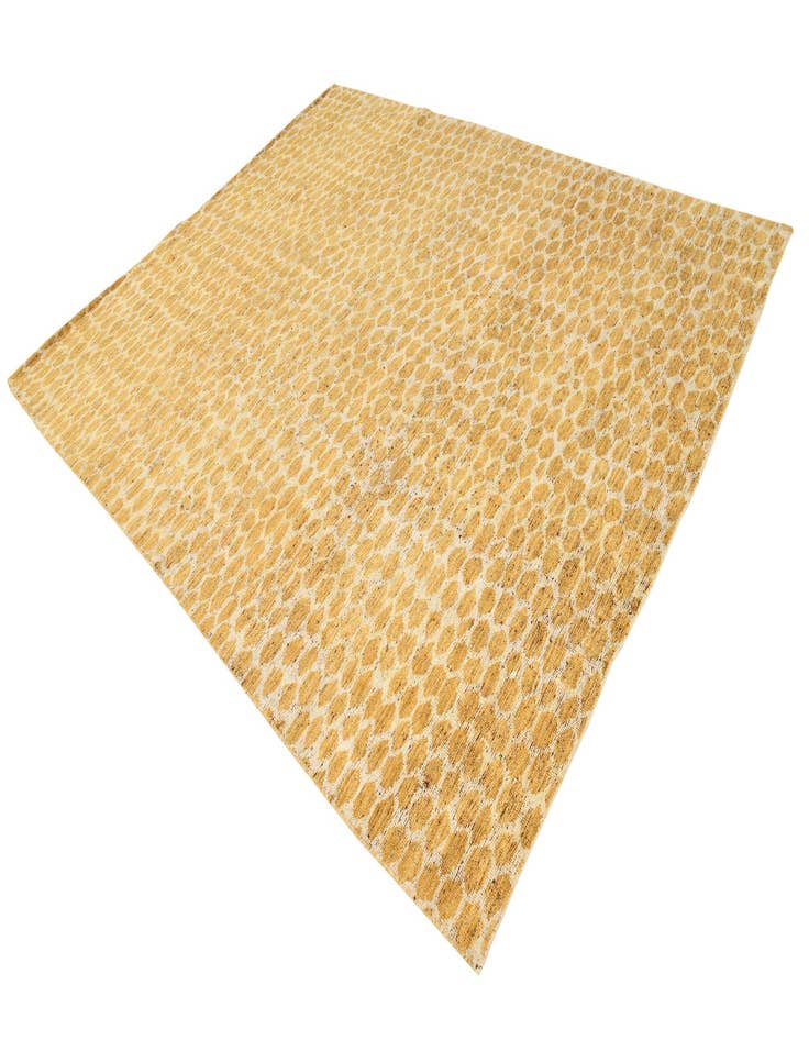 Detail image of 8' x 10'  Hand Knotted Darya Wool Rug