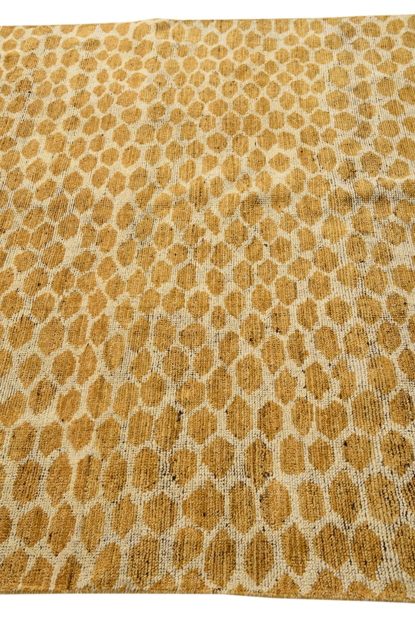 5' 10 x 9' Hand Knotted Darya Wool Rug