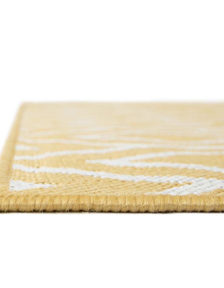 Detail image of Custom Yellow Ivory Easy-Clean Jill Zarin Indoor / Outdoor Rug