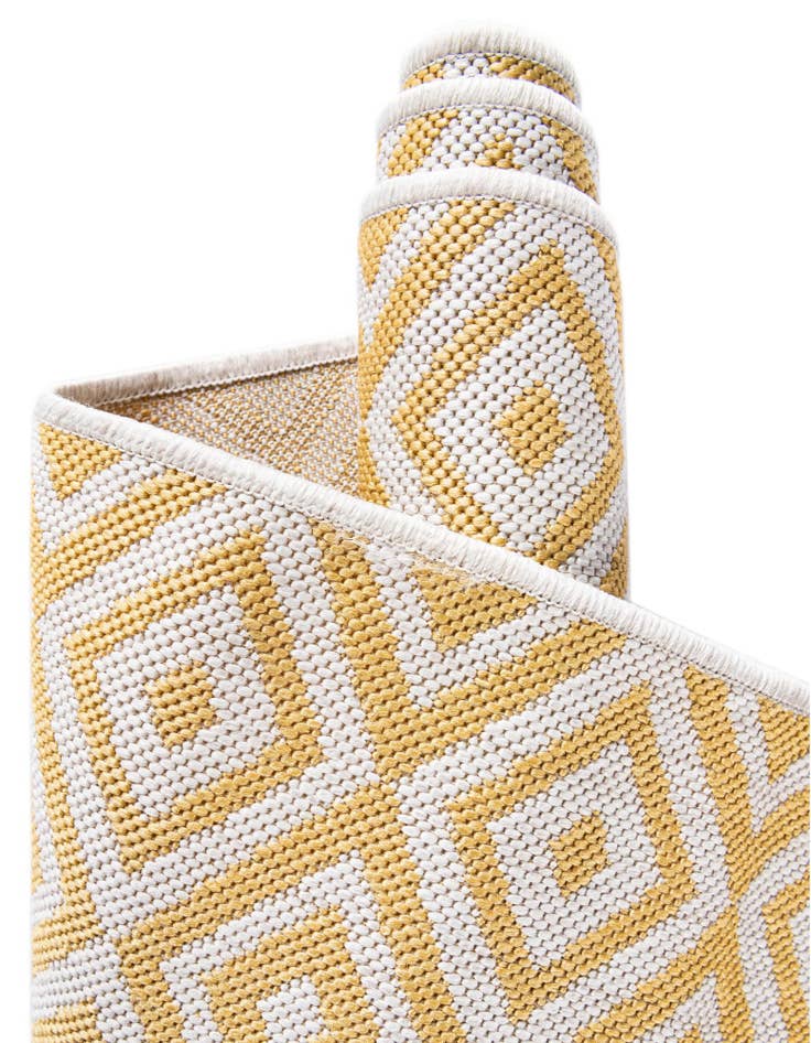 Detail image of 9' x 12' Easy-Clean Jill Zarin Costa Rica Indoor / Outdoor Rug