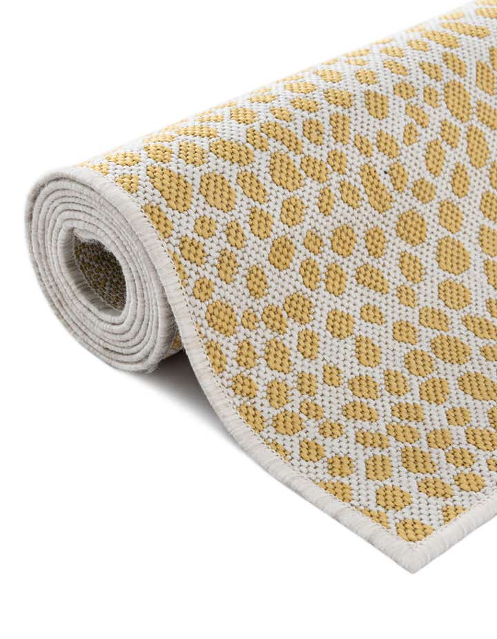 2' x 6' Easy-Clean Jill Zarin Cape Town Indoor / Outdoor Runner Rug