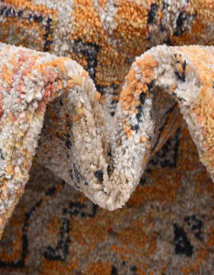 Detail image of 4' x 4' Lola Octagon Rug