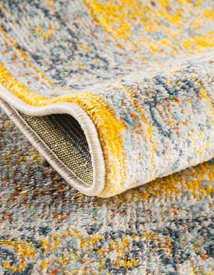 Detail image of 8' x 8' Santiago Octagon Rug