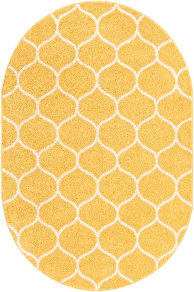 4' x 6' Lattice Frieze Oval Rug
