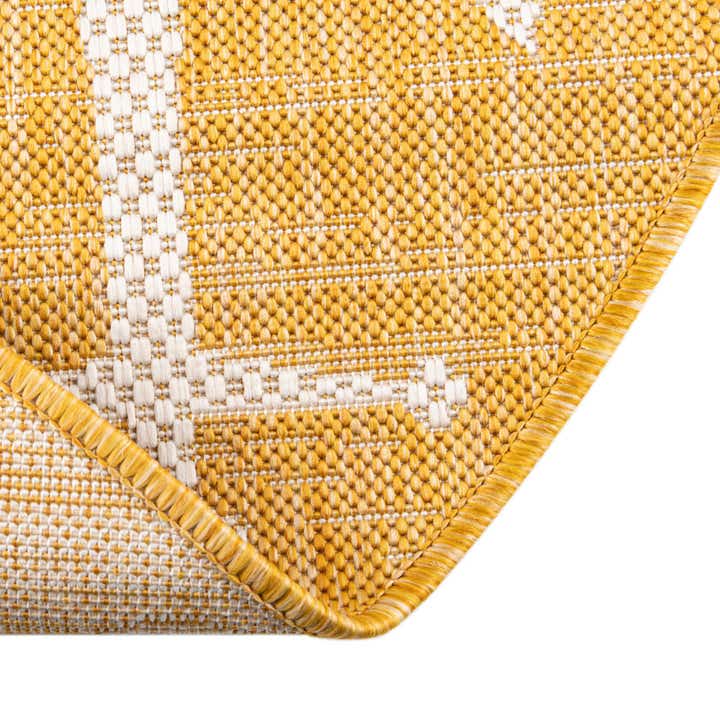 7' 10 x 10' Easy-Clean Coastal Indoor / Outdoor Oval Rug