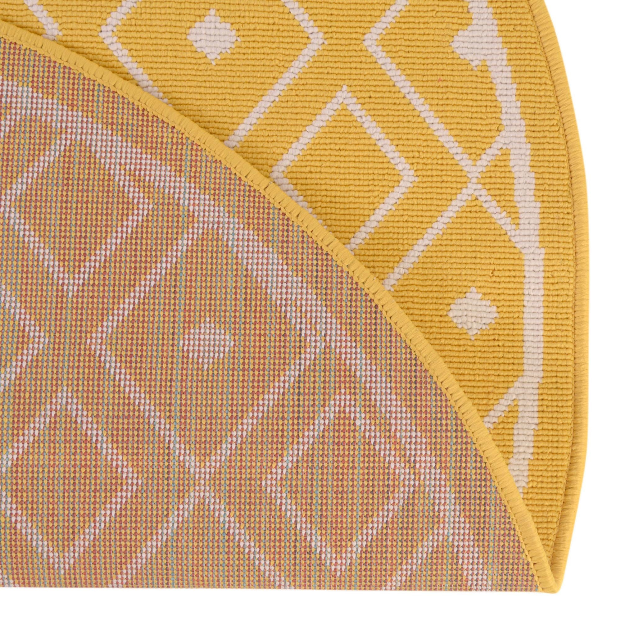 7' 10 x 10' Easy-Clean Trellis Indoor / Outdoor Oval Rug