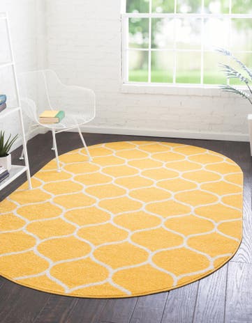 4' x 6' Trellis Frieze Oval Rug