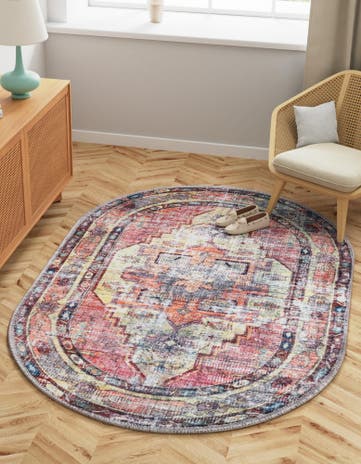 4' x 6' Washable Maahru Oval Rug