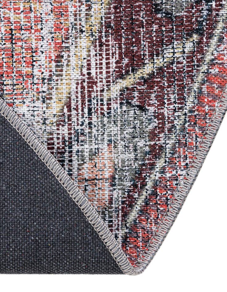 Detail image of 5' 3 x 8' Washable Maahru Oval Rug
