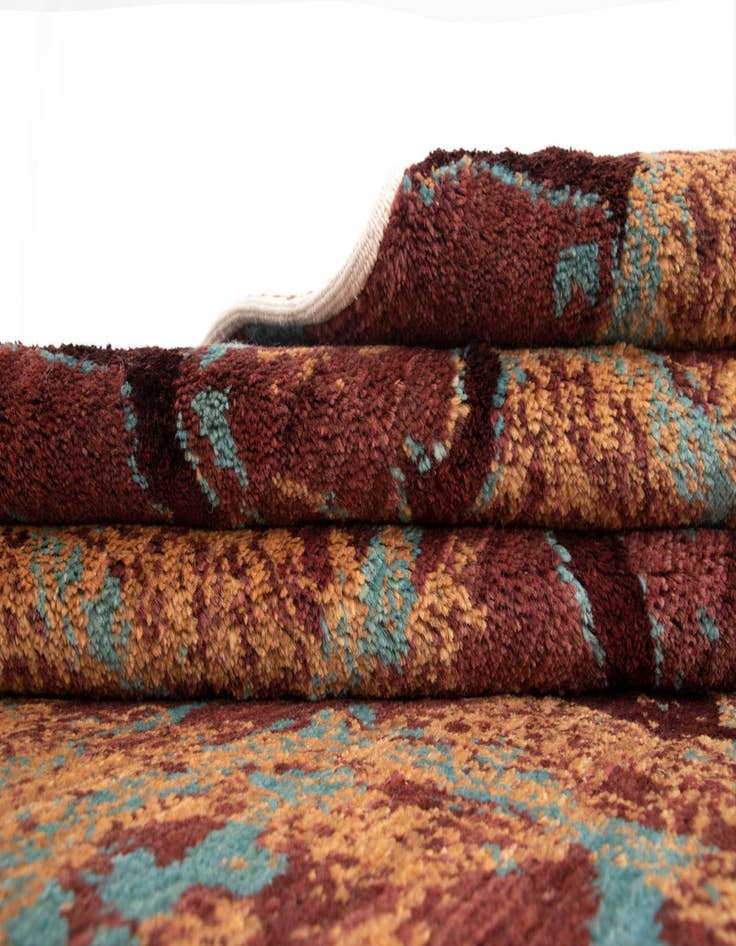 Detail image of 5' 5 x 7' 11 Anar Wool Rug