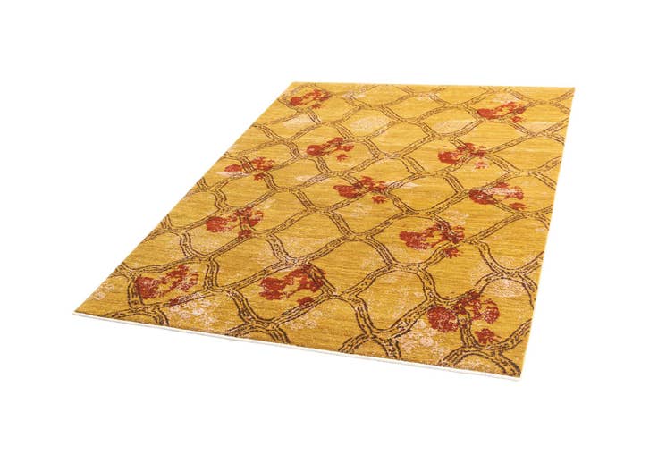 Detail image of 5' 7 x 7' 5 Hand Knotted Anar Rug