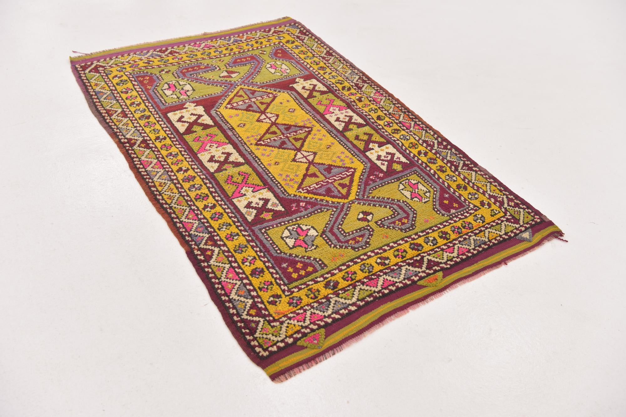 2' 10 x 4' 5 Hand Knotted Anatolian Wool Rug