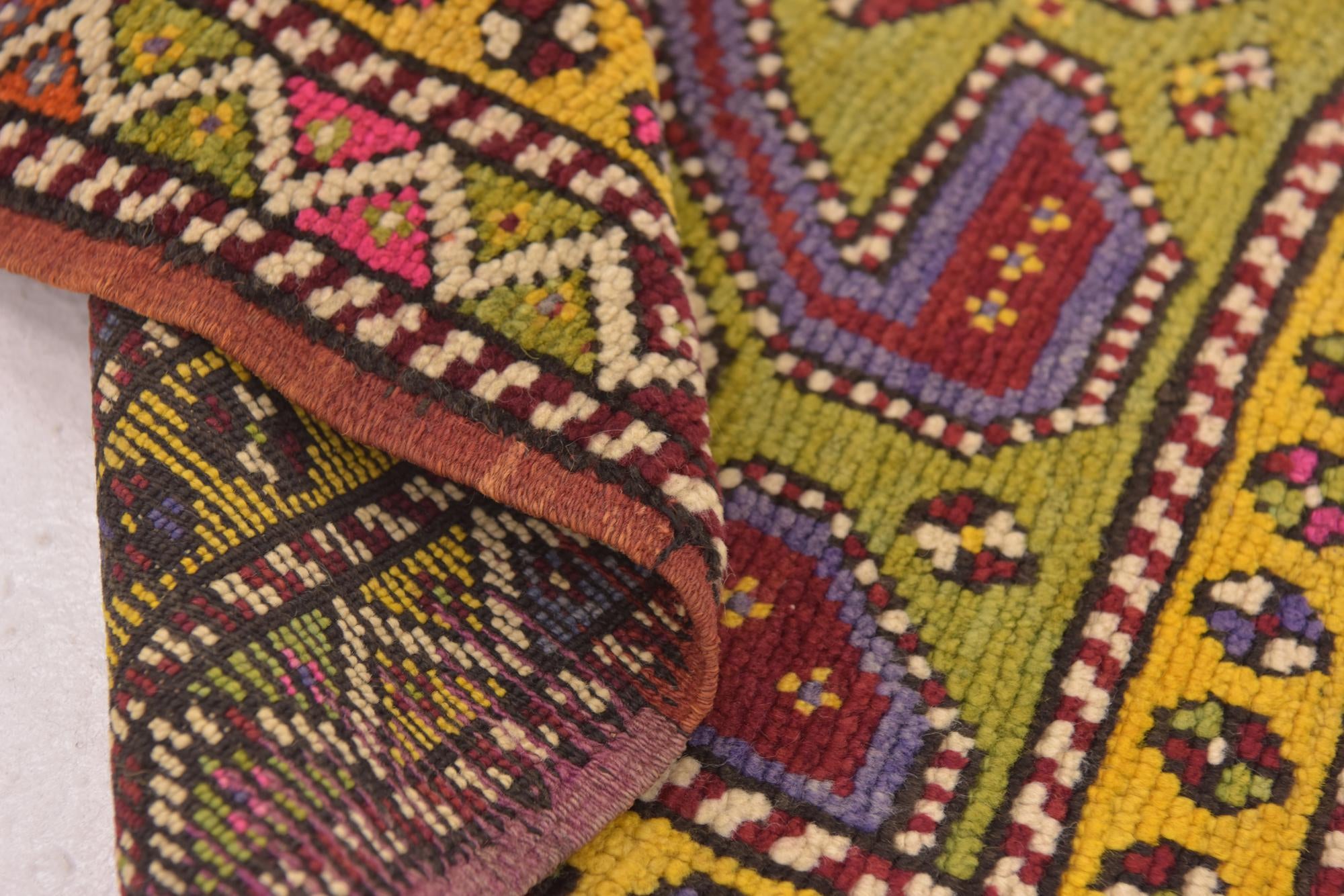 2' 10 x 4' 5 Hand Knotted Anatolian Wool Rug