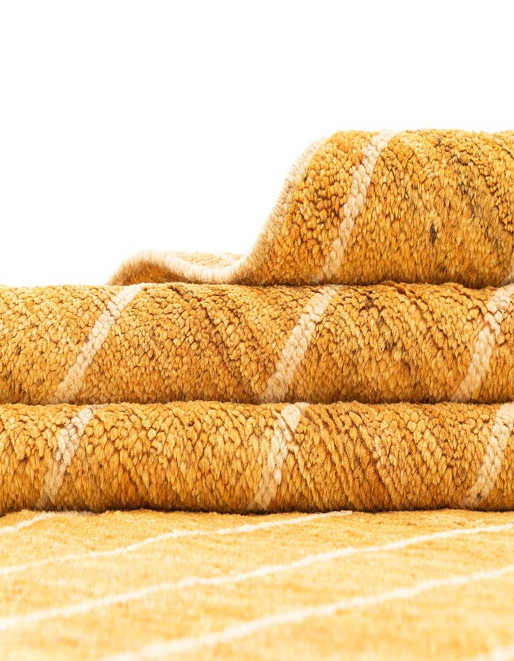 Detail image of 5' 9 x 7' 7 Beni Marok Rug