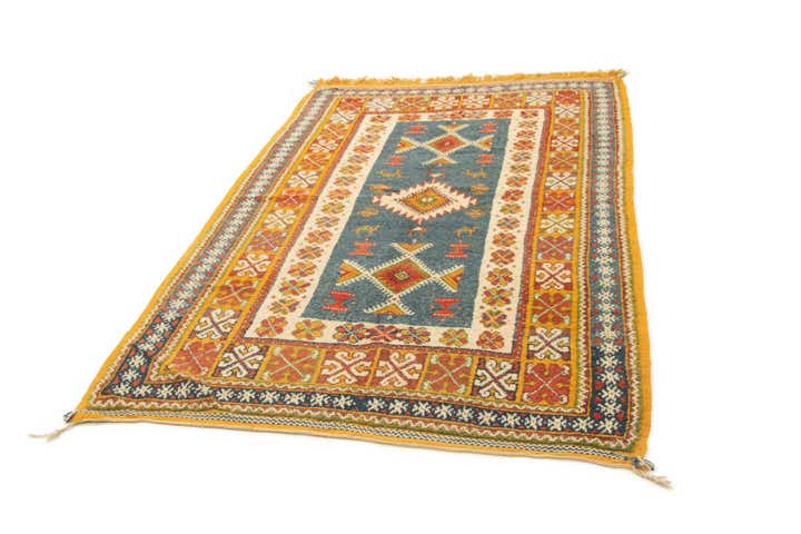 4' 10 x 7' 6 Berber Rug