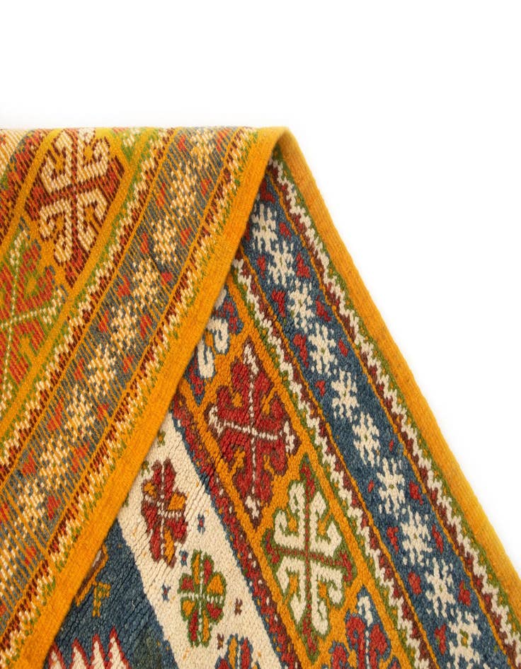 Detail image of 4' 10 x 7' 6 Berber Rug