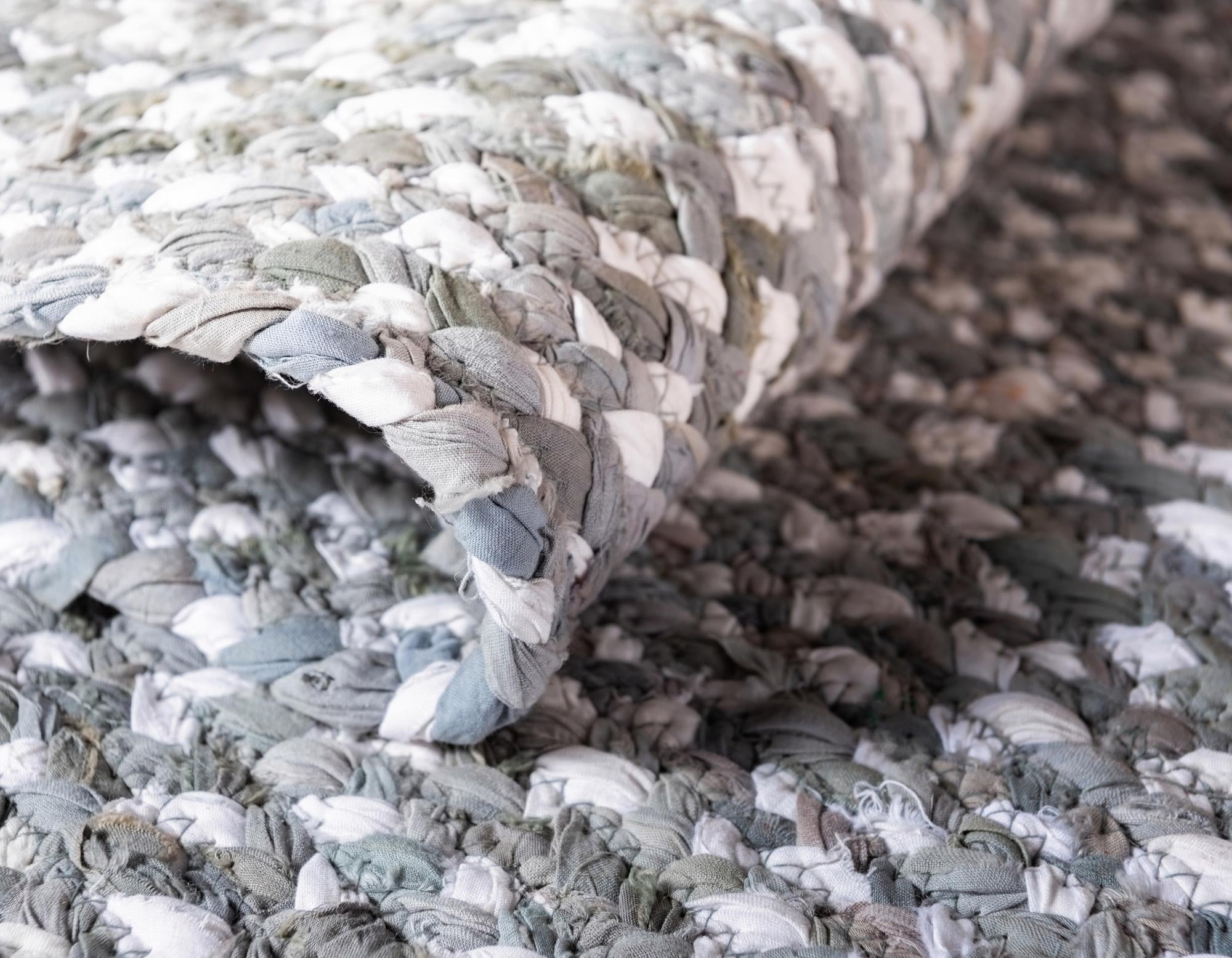 4' 8 x 6' 6 Handmade Braided Chindi Rug