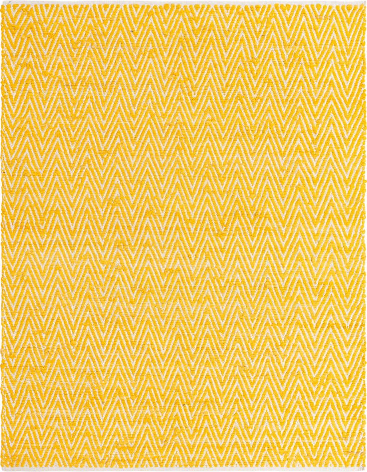 Detail image of 5' 1 x 8' Hand Woven Chindi Chevron Rug