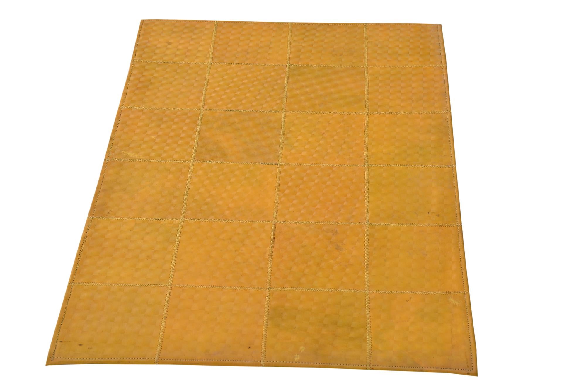 2' 1 x 3' 1 Cowhide Leather Rug