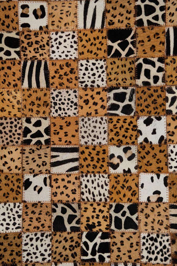 5' 1 x 8' Cowhide Leather Rug