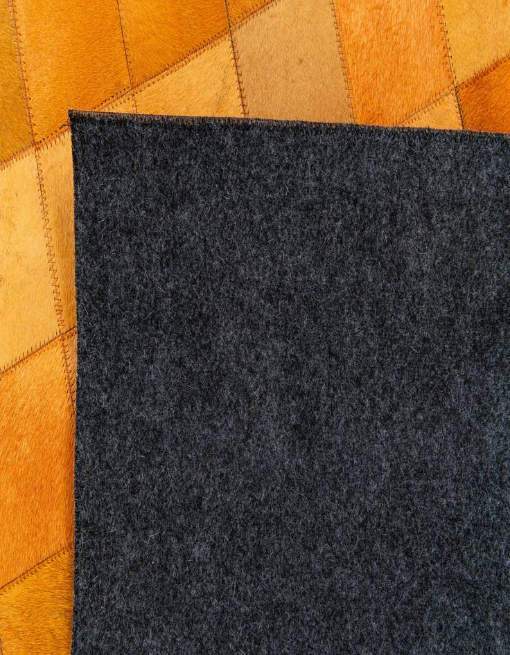 Detail image of 5' 1 x 7' 11 Cowhide Stocks Rug