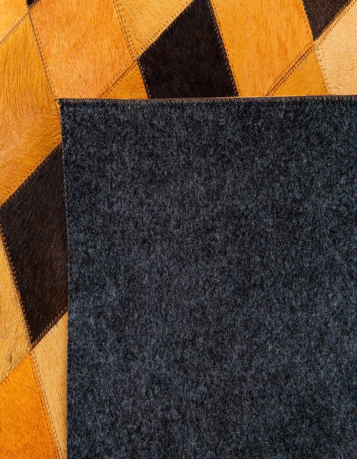 Detail image of 5' 1 x 7' 11 Cowhide Stocks Rug