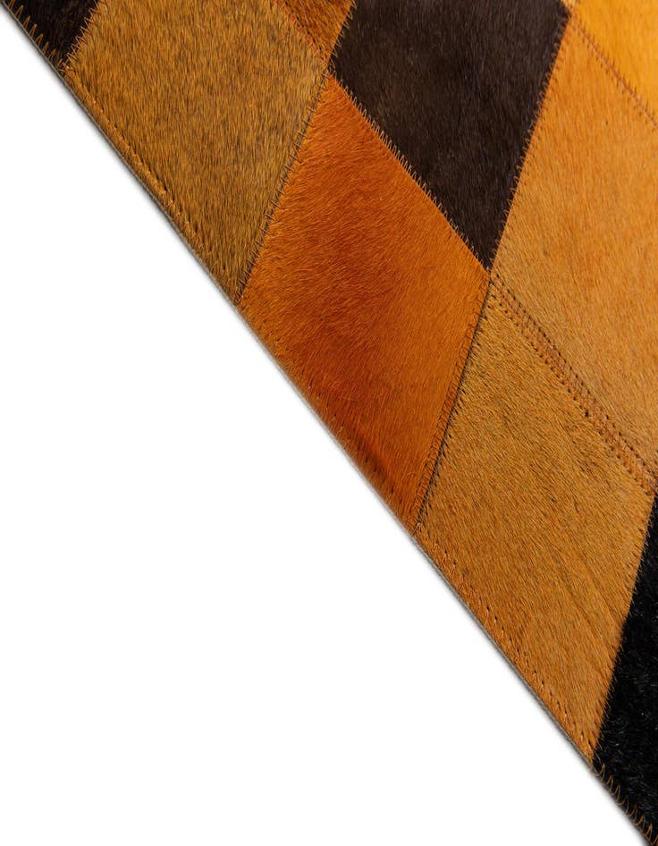 Detail image of 5' 1 x 8' Cowhide Stocks Rug