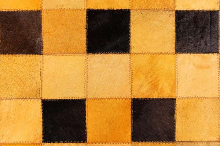 5' 1 x 8' Cowhide Stocks Rug