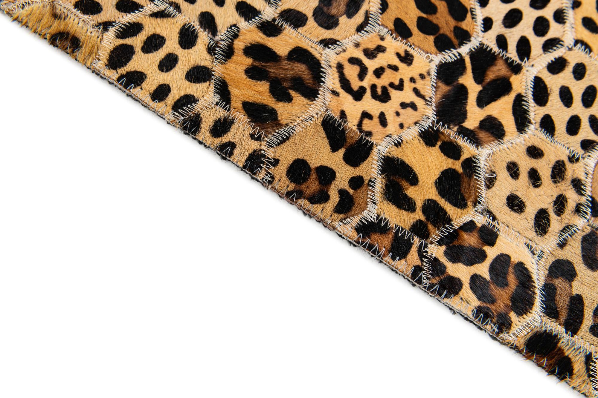 5' x 7' 10 Cowhide Stocks Rug