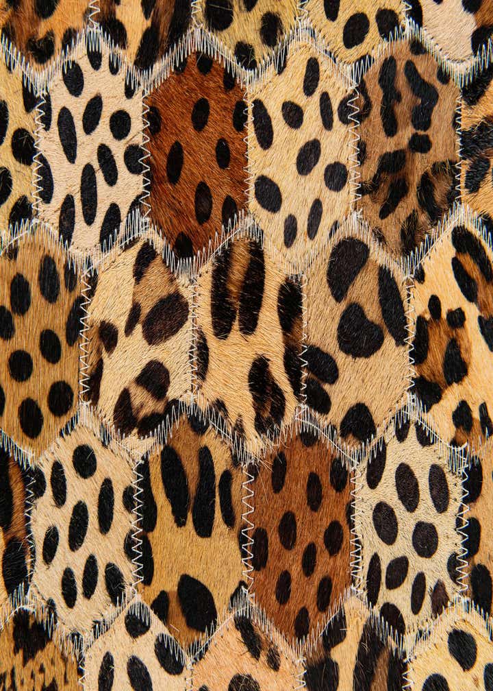 5' x 7' 10 Cowhide Stocks Rug