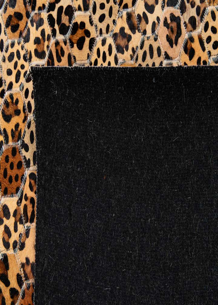 5' x 7' 10 Cowhide Stocks Rug