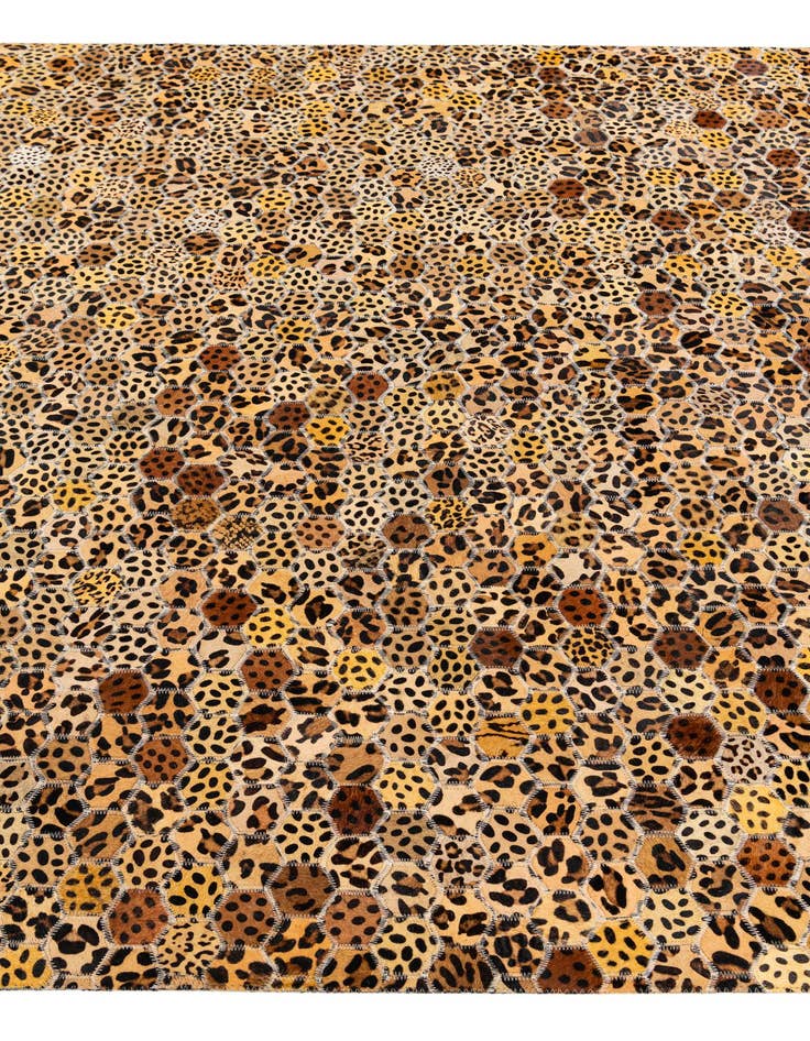 Detail image of 5' x 8' Cowhide Stocks Rug