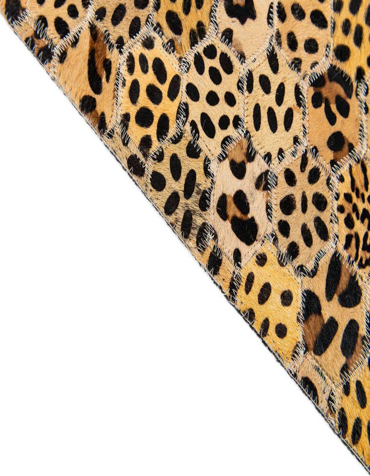 Detail image of 5' x 8' Cowhide Stocks Rug