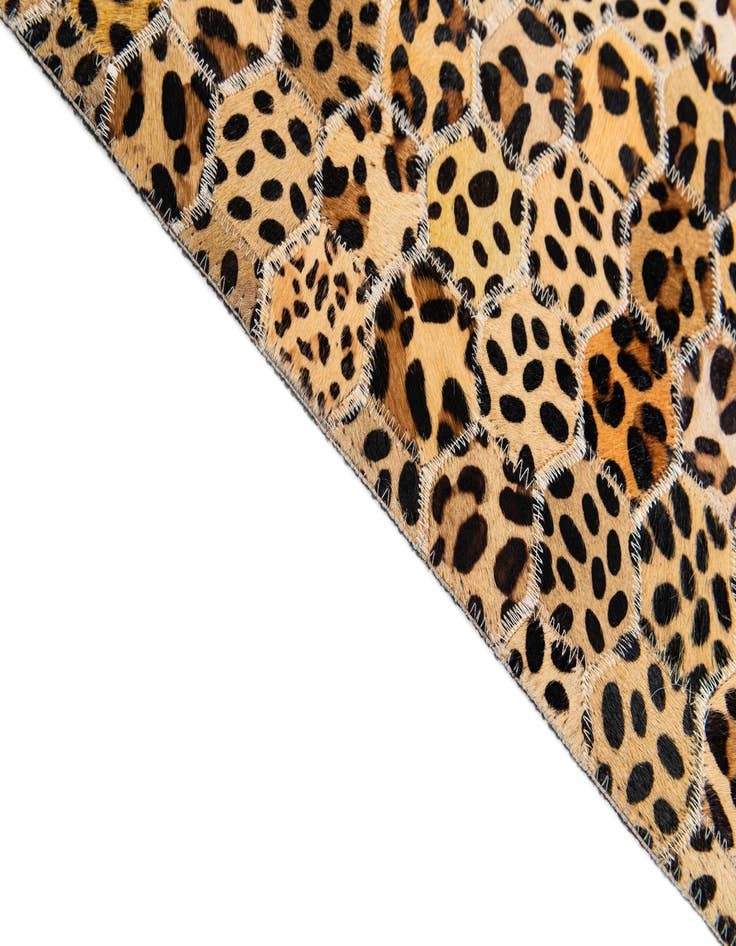 Detail image of 5' x 7' 11 Cowhide Stocks Rug