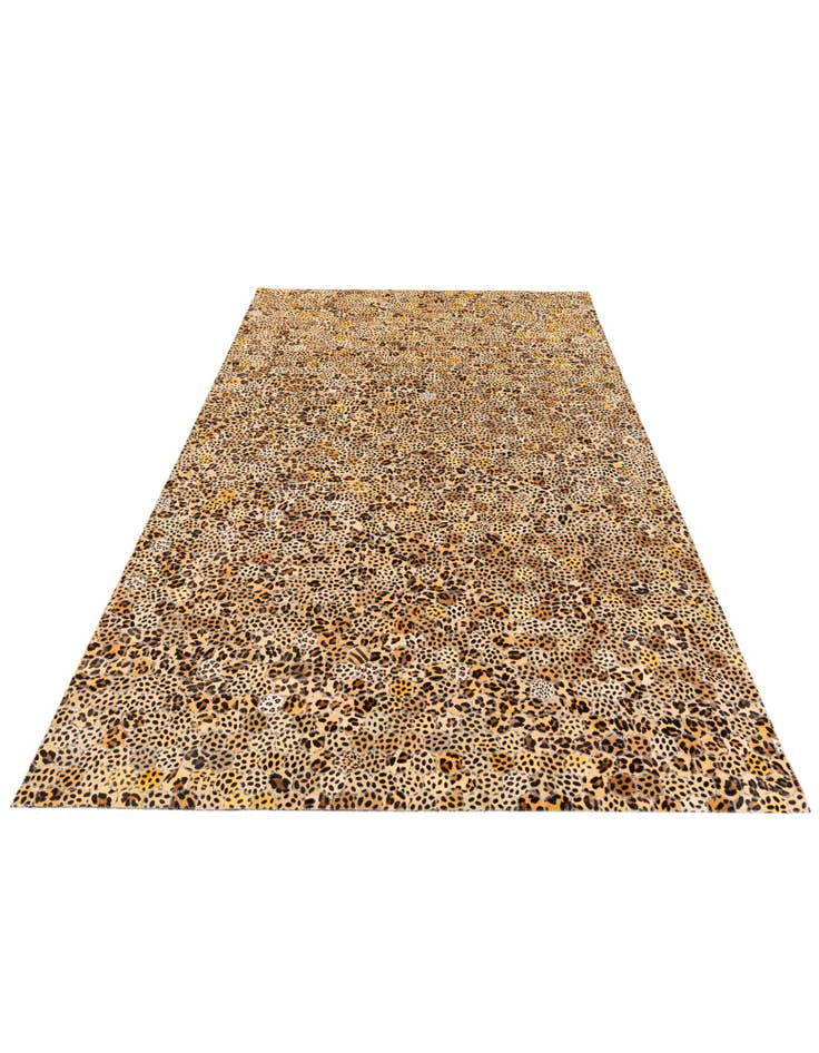 Detail image of 5' x 7' 11 Cowhide Stocks Rug