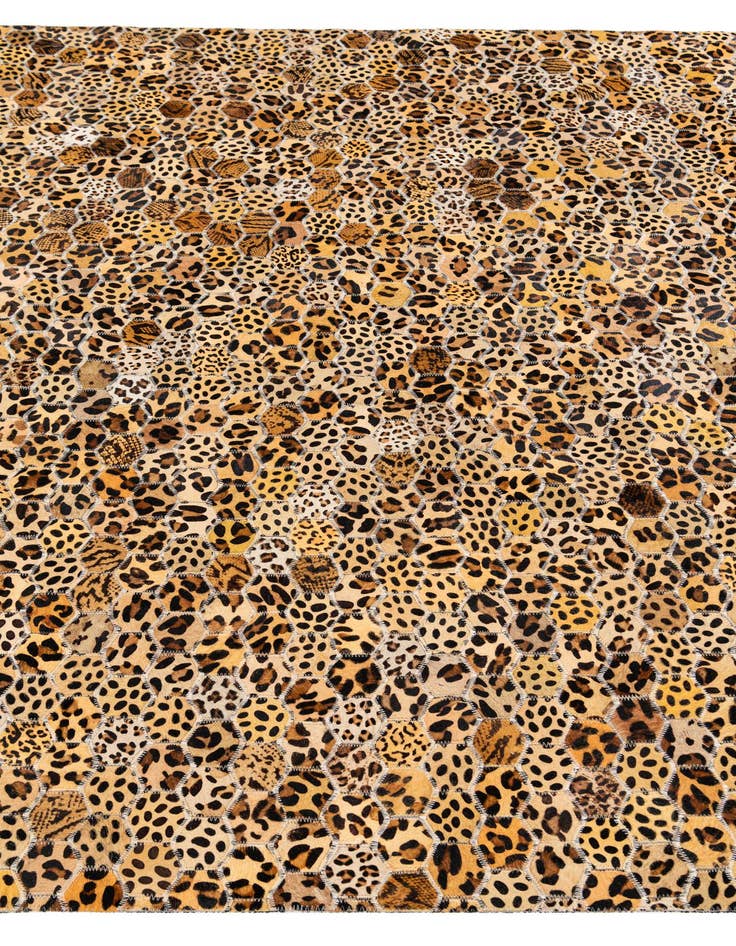 Detail image of 5' x 8' Cowhide Stocks Rug