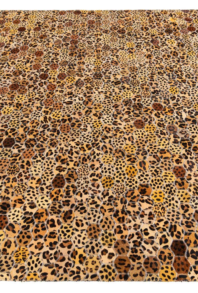 5' 1 x 8' Cowhide Stocks Rug