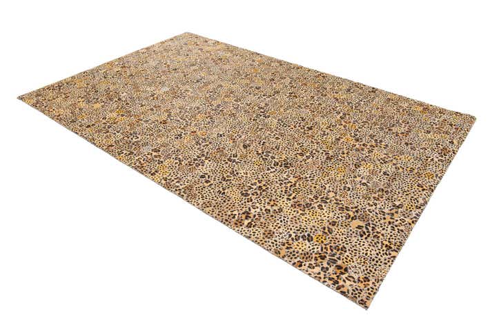 5' x 7' 10 Cowhide Stocks Rug