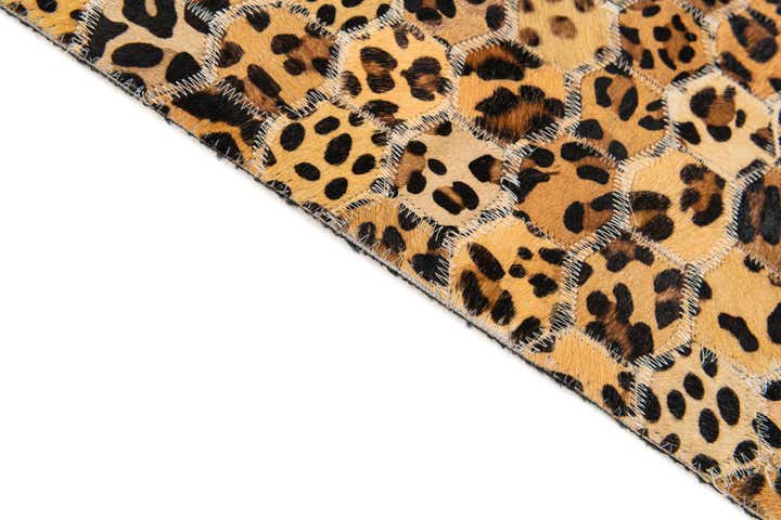 4' 11 x 8' Cowhide Stocks Rug