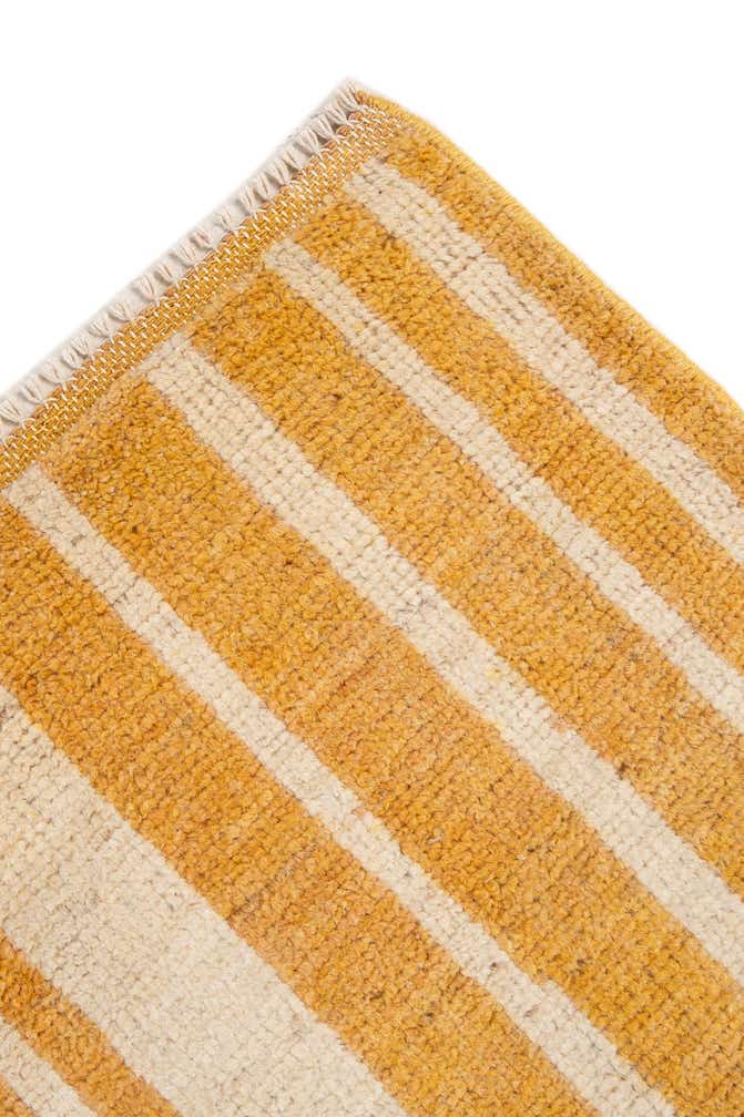 4' 3 x 6' Hand Knotted Darya Wool Rug