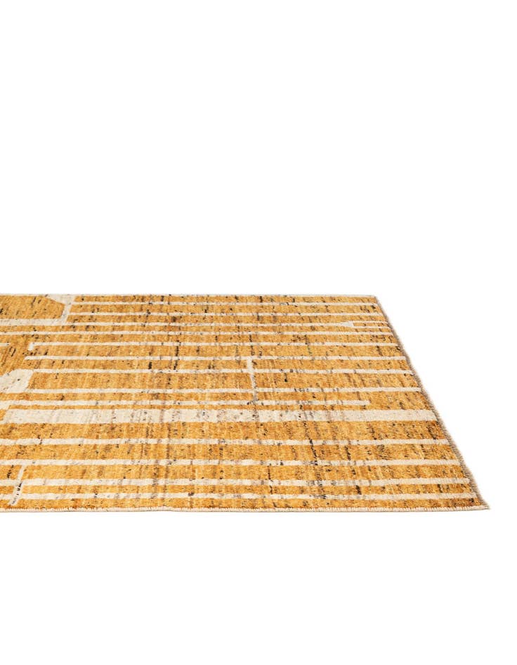 Detail image of 4' 11 x 7' 9  Hand Knotted Darya Wool Rug