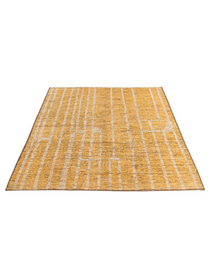 Detail image of 5' 6 x 7' 7 Hand Knotted Darya Wool Rug