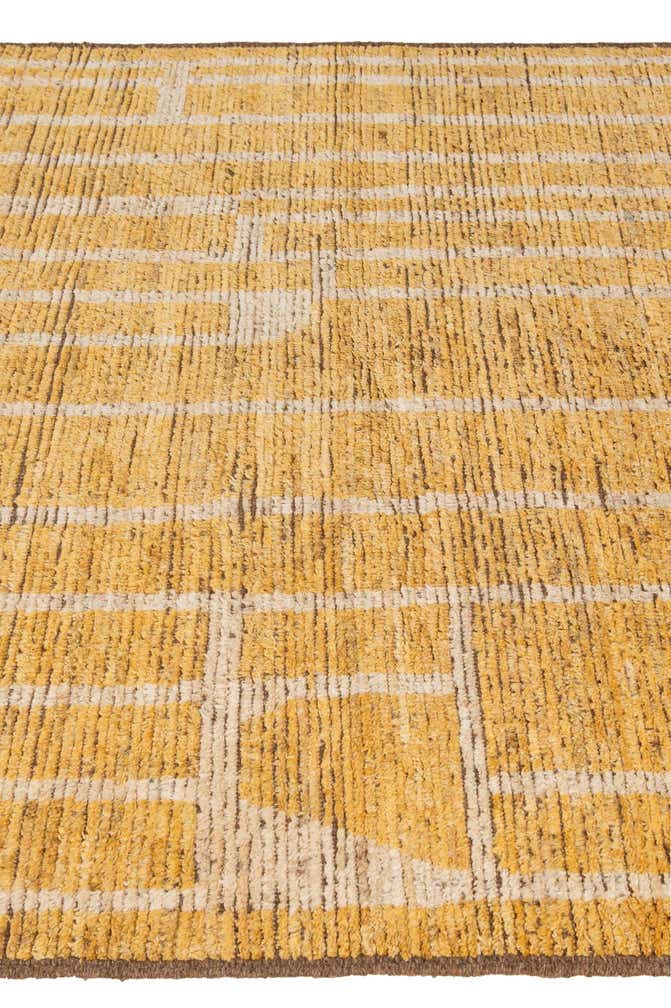 5' 6 x 7' 7 Hand Knotted Darya Wool Rug