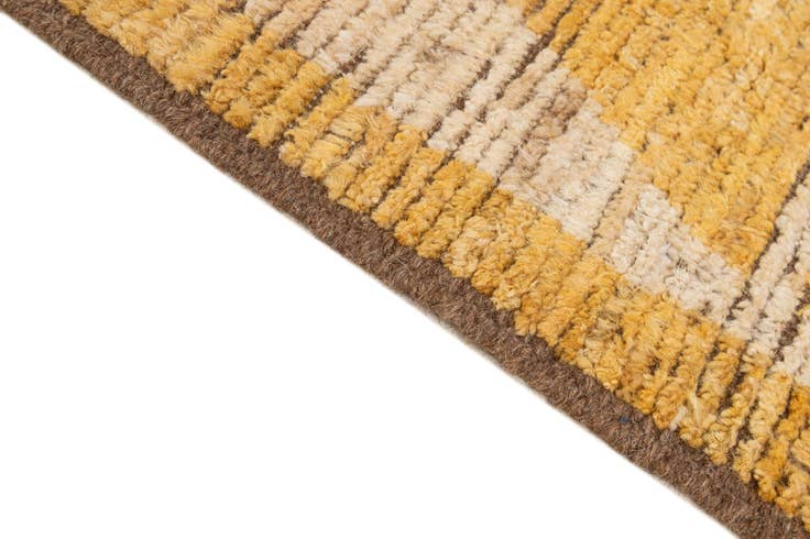 Detail image of 5' 6 x 7' 7 Hand Knotted Darya Wool Rug