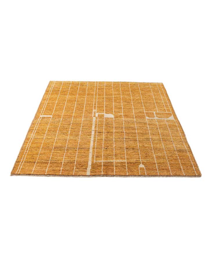 5' 9 x 7' 9 Hand Knotted Darya Wool Rug