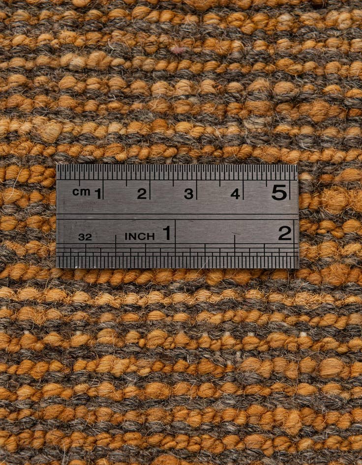 Detail image of 5' 9 x 7' 9  Hand Knotted Darya Wool Rug