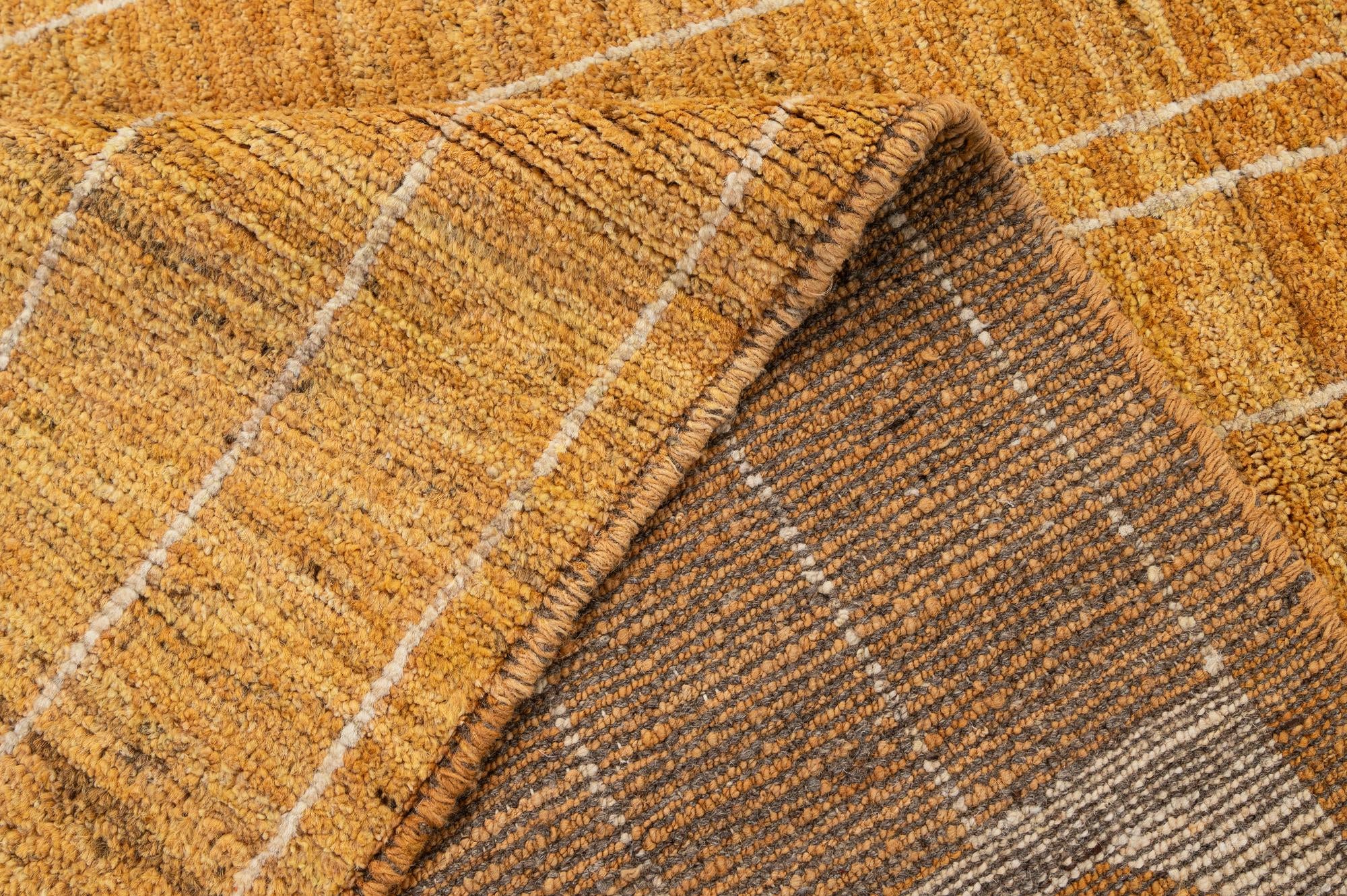 5' 9 x 7' 9 Hand Knotted Darya Wool Rug