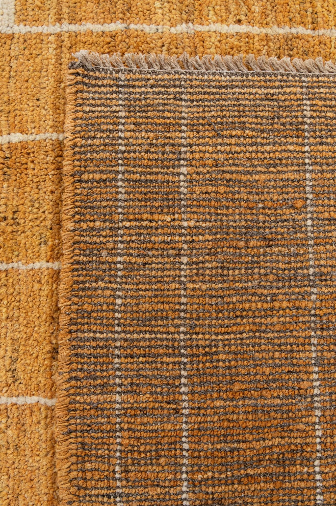 5' 9 x 7' 9 Hand Knotted Darya Wool Rug