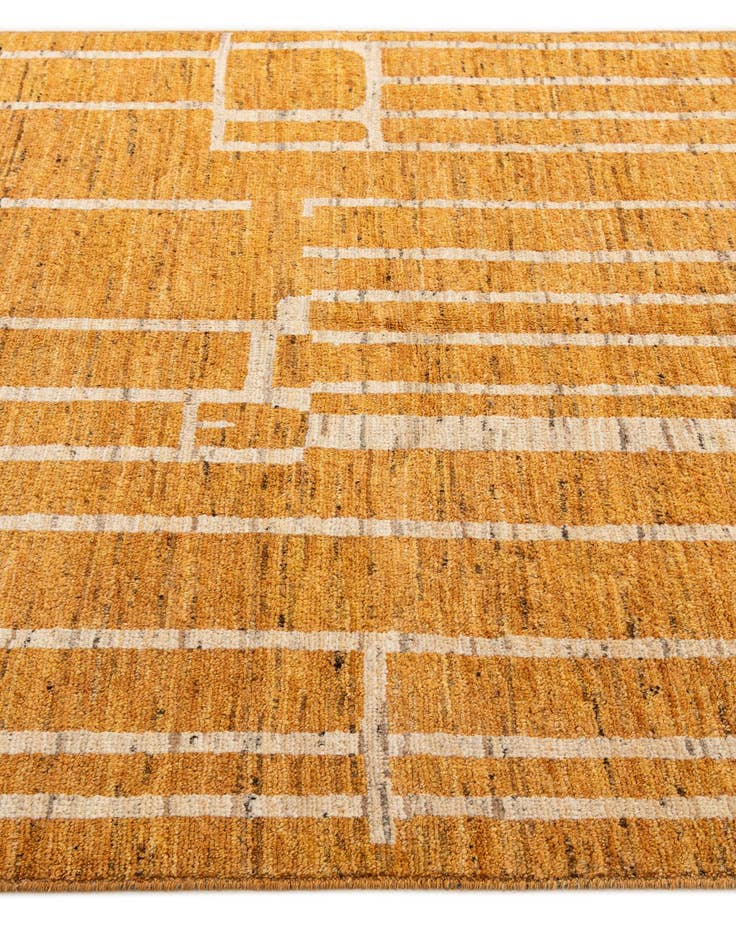 Detail image of 5' 7 x 7' 10  Hand Knotted Darya Wool Rug